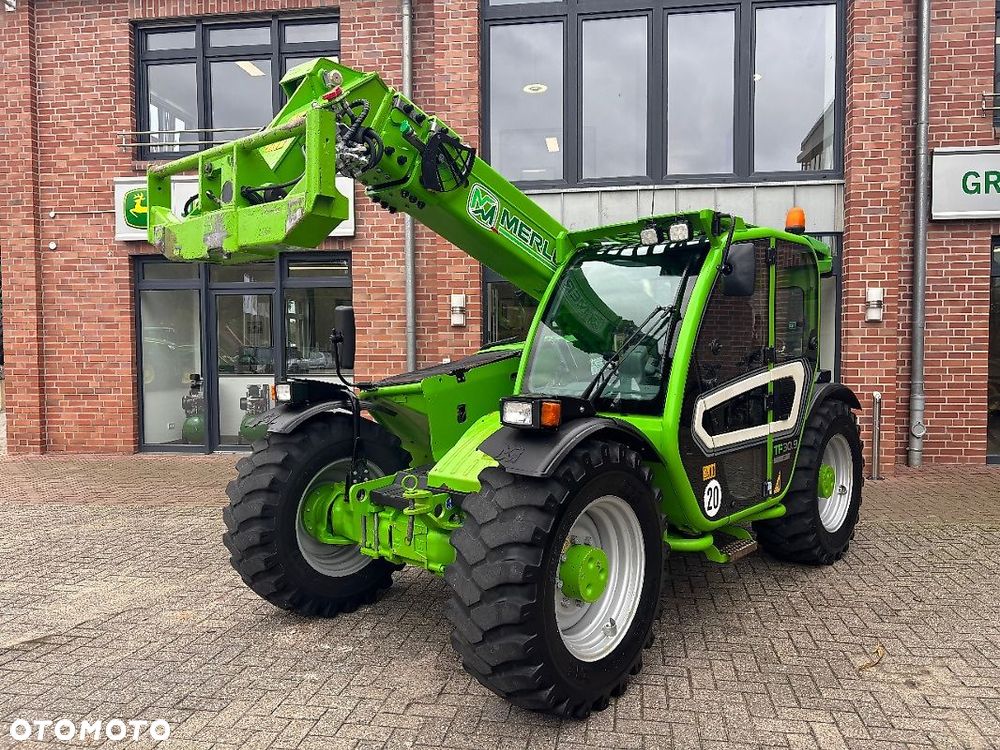 Merlo Merlo TF 30.9-115, w tym łyżka chwytakowawidły do ​​bel, rok 2017