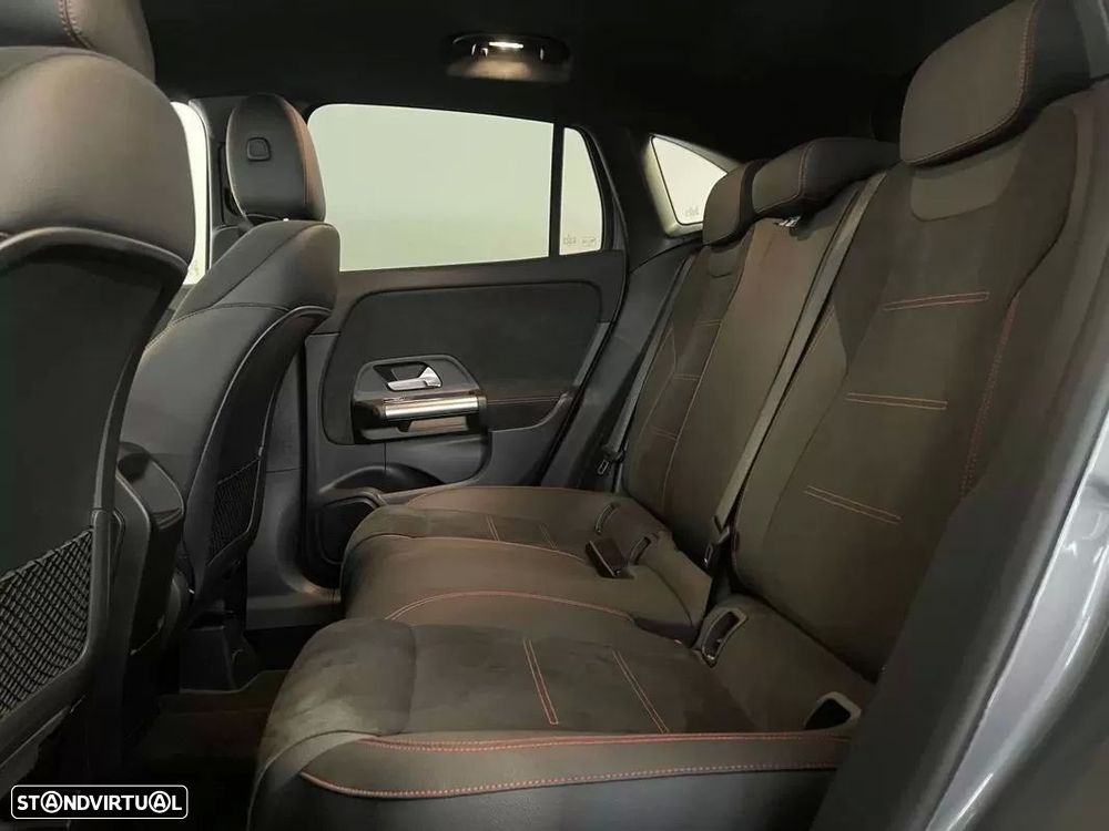 Mercedes-Benz GLA 250 e AMG Line - 24