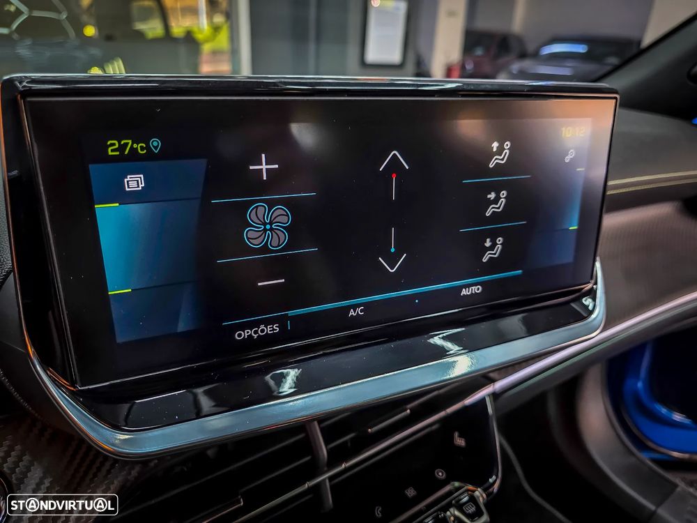 Peugeot e-2008 50 kWh GT Line - 40