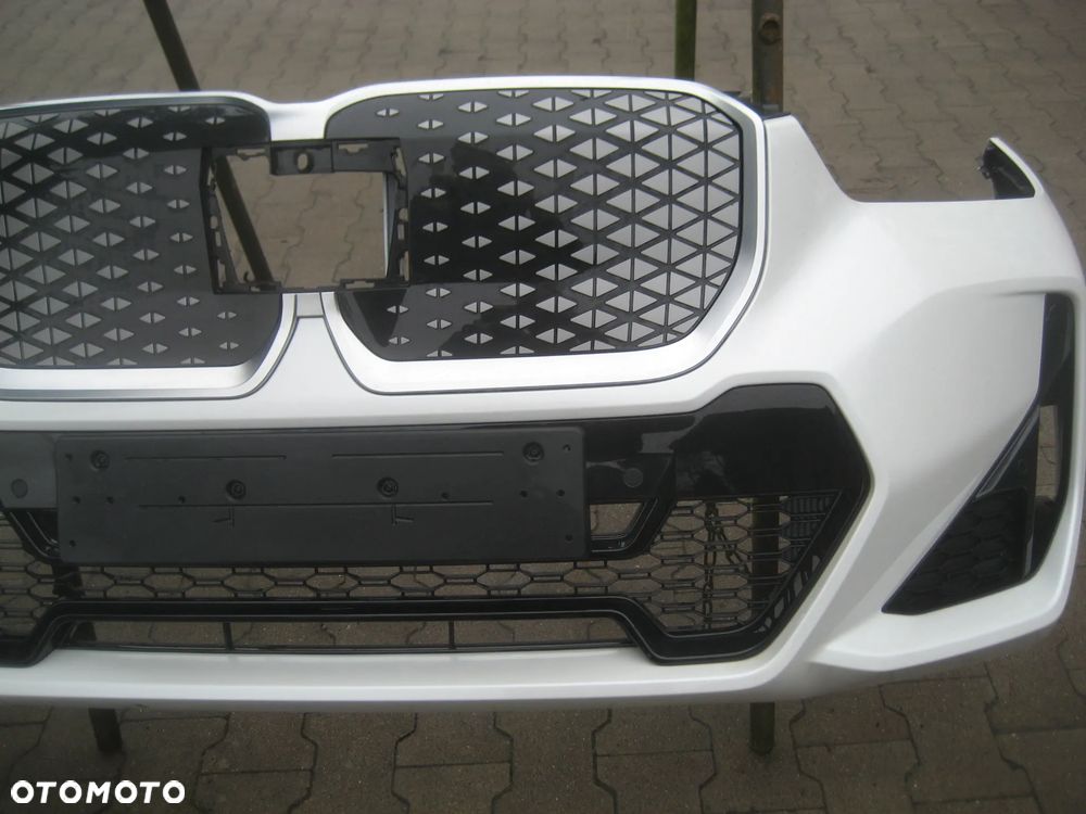 bmw x1 u11 ix1 23-26r zderzak przedni atrapa 6xpdc elektryk - 4