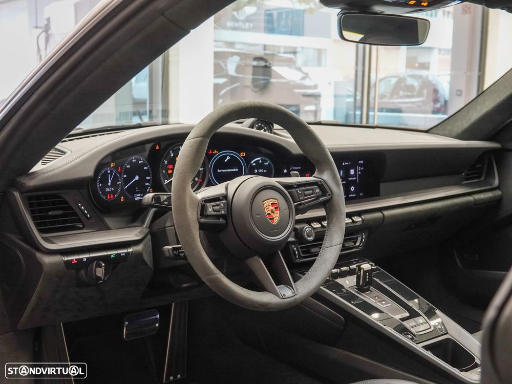 Porsche 911 (992) Carrera GTS PDK - 19