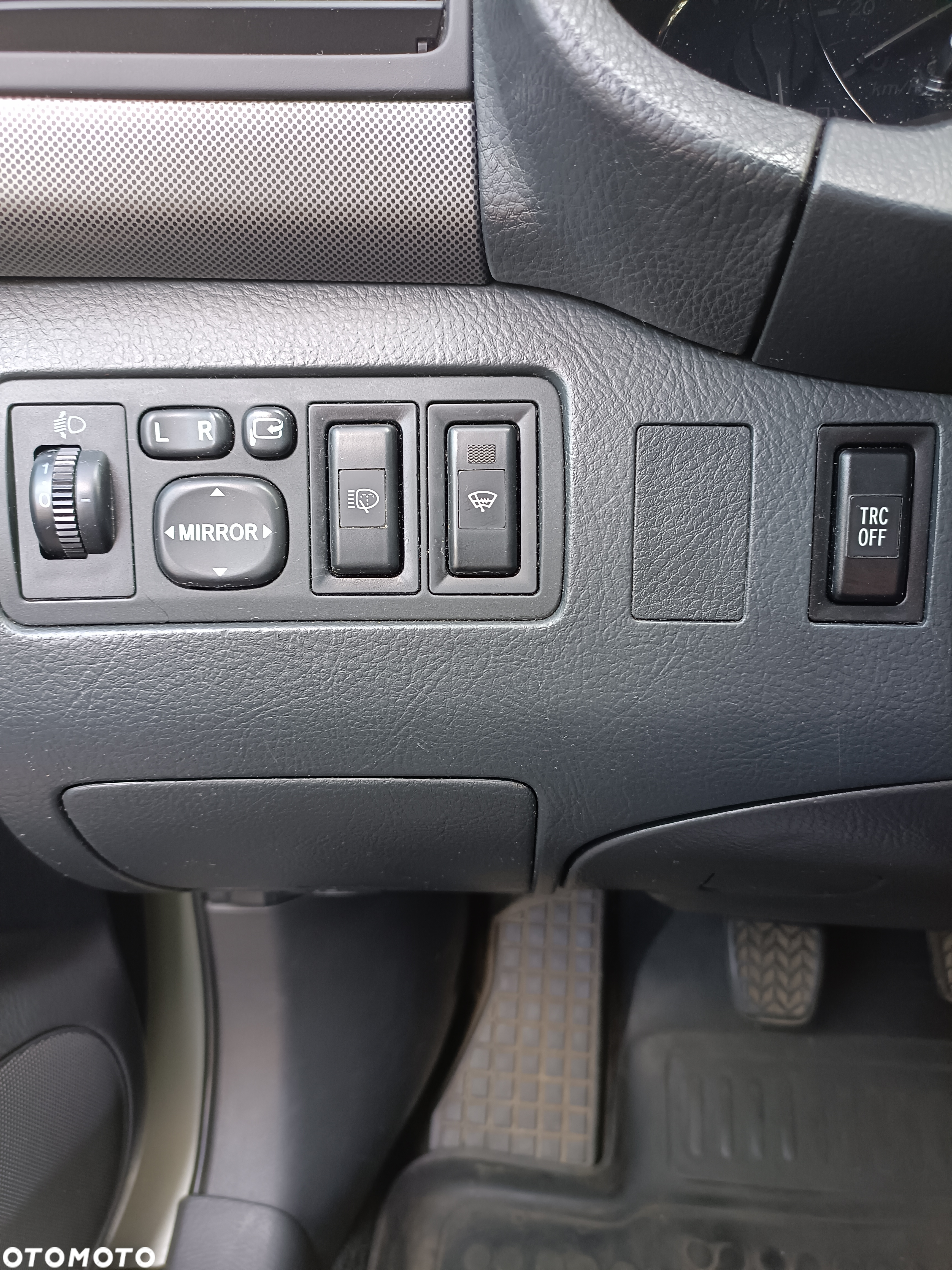 Toyota Avensis 2.0 VVT-i Sol - 12