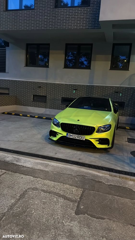 Mercedes-Benz E 400 4MATIC - 5