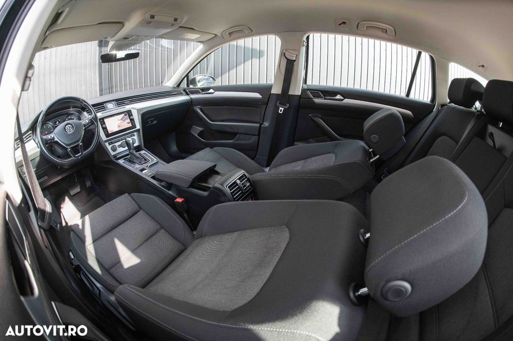 Volkswagen Passat Variant 2.0 TDI DSG Comfortline - 5