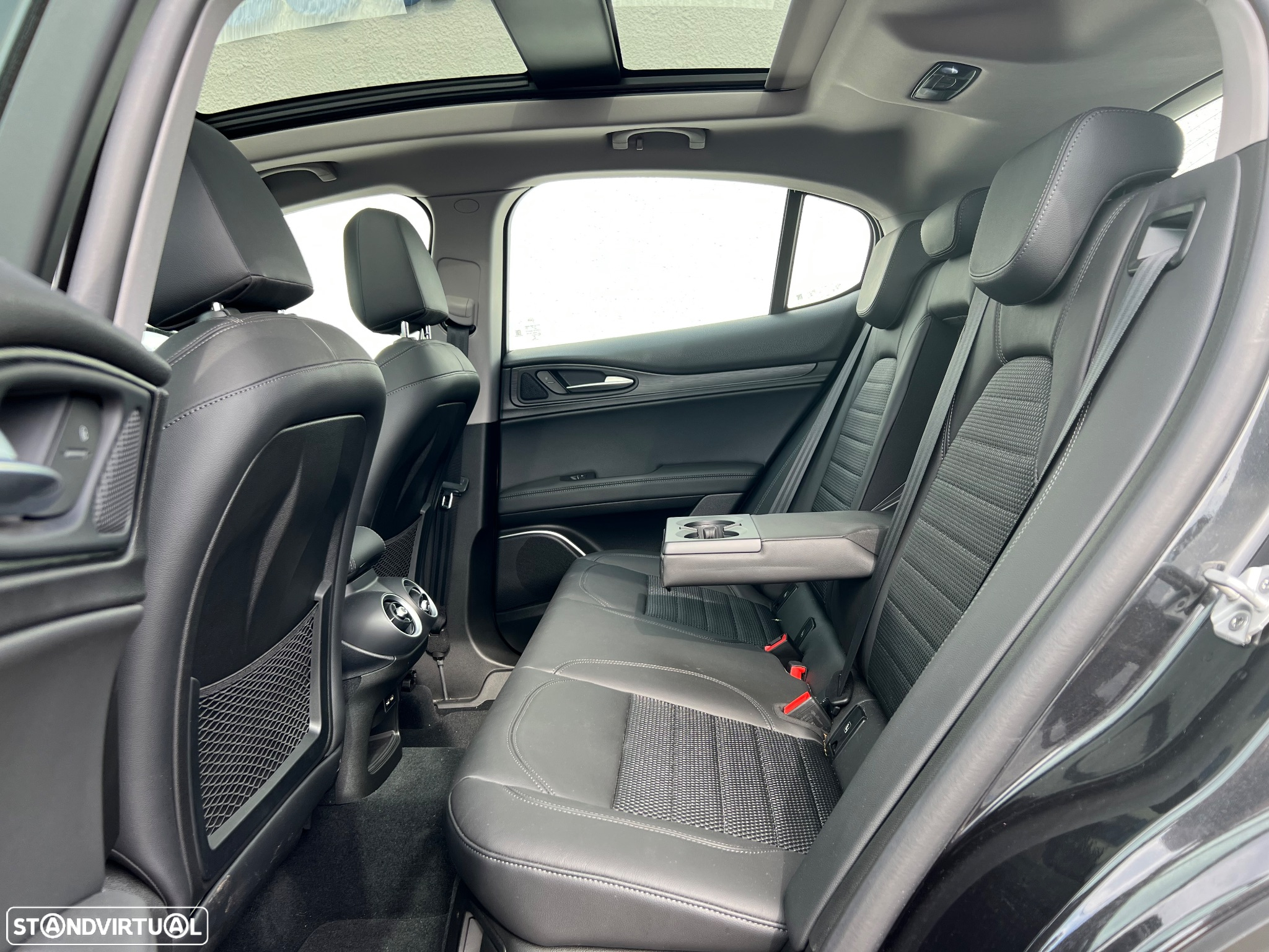Alfa Romeo Stelvio 2.2 D Super AT8 Q4 - 25