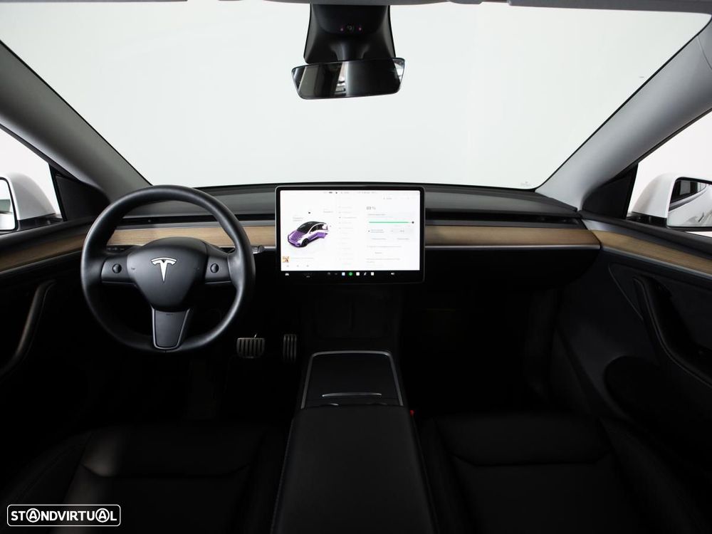 Tesla Model Y Performance Dual Motor AWD - 6