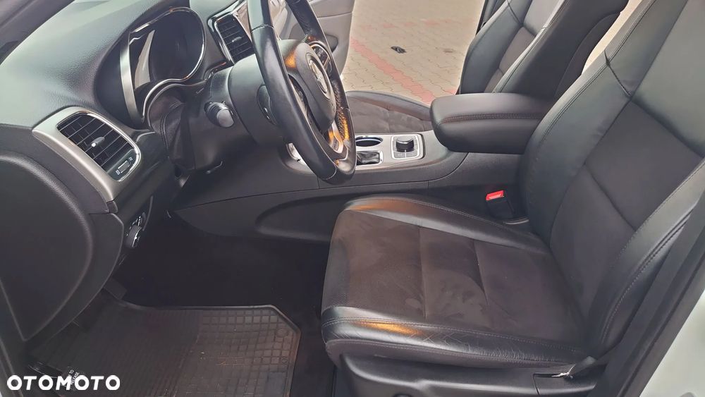 Jeep Grand Cherokee - 18