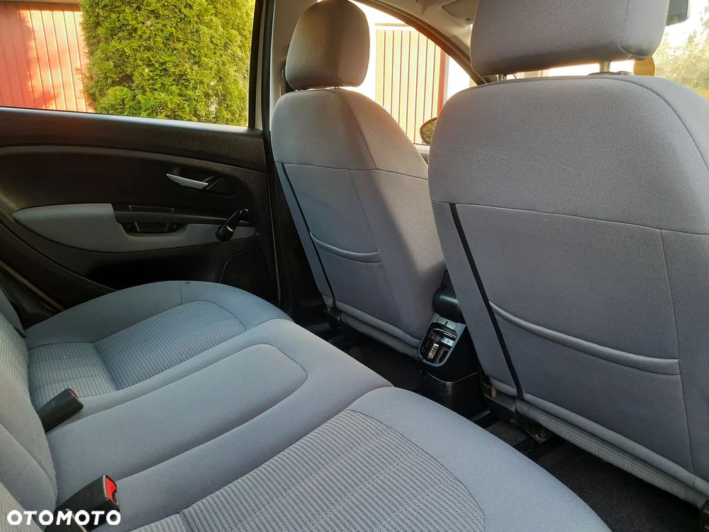 Fiat Linea 1.4 Fresh - 24