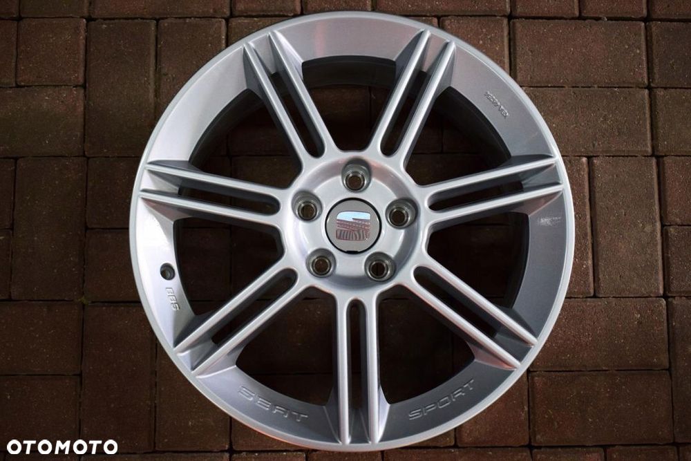 SEAT 18 ,,SPORT Leon III 1P0 Oryg Jak Nowa - 1