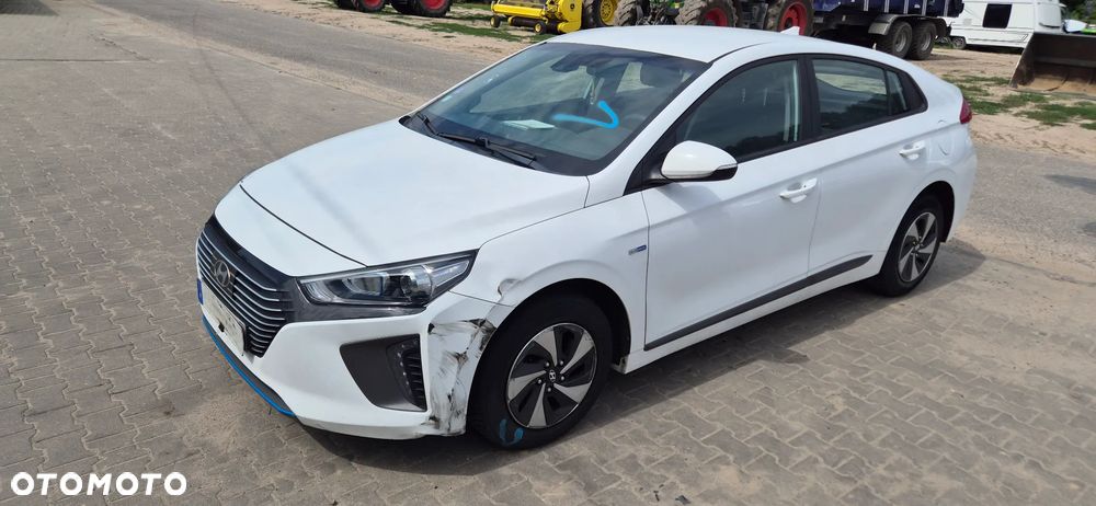 Hyundai IONIQ Hybrid Platinum - 1