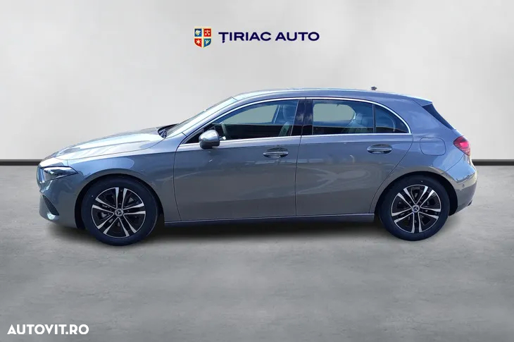 Mercedes-Benz A 180 7G-DCT - 2