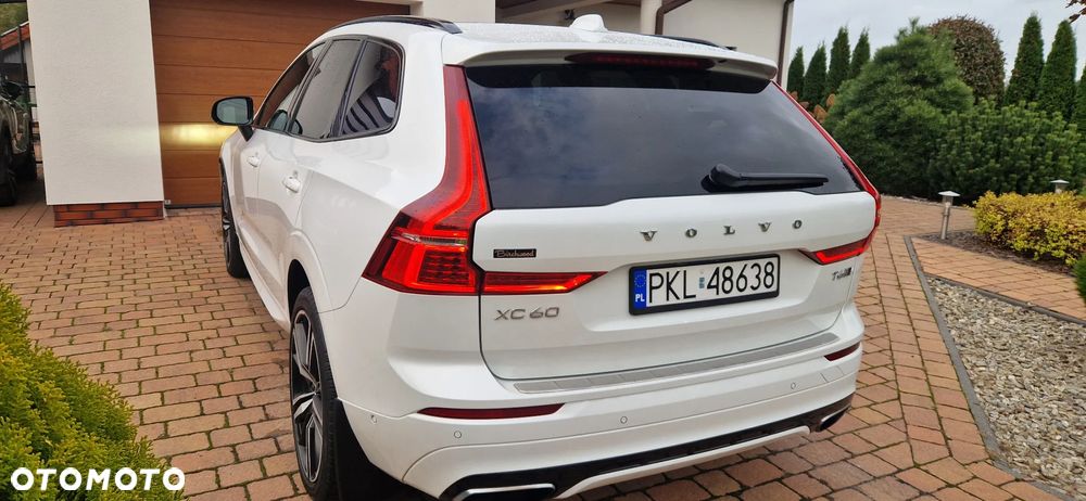 Volvo XC 60 T6 AWD R-Design - 3