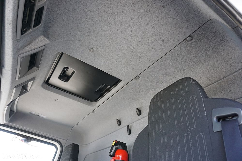 Mercedes-Benz ATEGO / 1221 / ACC / EURO 6 / KONTENER  + WINDA / 17 PALET - 17