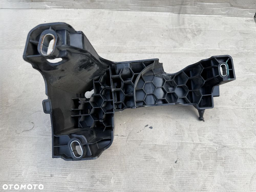 Wspornik mocowanie kolektora 9674482280 2.0 TDCI UFMA D4204T OE - 2