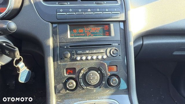 Peugeot 5008 HDI FAP 150 Platinum - 18