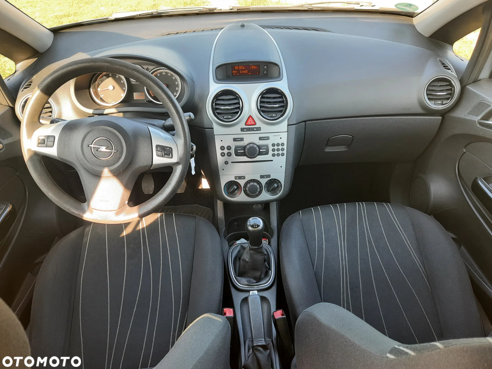 Opel Corsa 1.2 16V Edition - 7