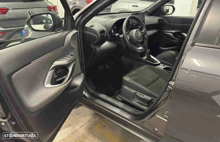 Toyota Yaris Cross 1.5 HDF Comfort - 8
