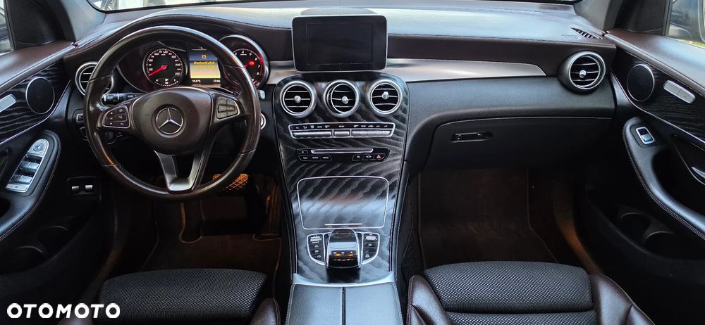 Mercedes-Benz GLC - 18