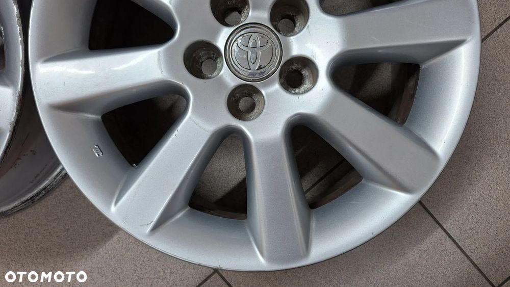 Felgi Aluminiowe 16 Toyota Avensis T25 5x100 ET 50 - 6