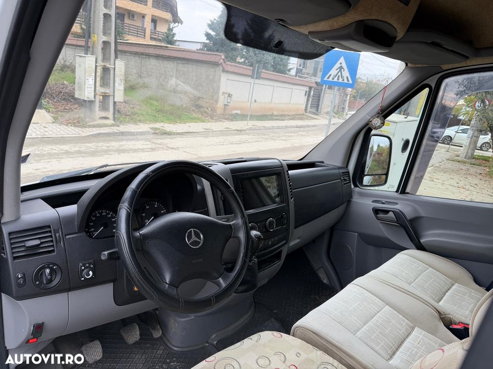 Mercedes-Benz Sprinter 906.231 Sasiu cabina dubla - 11