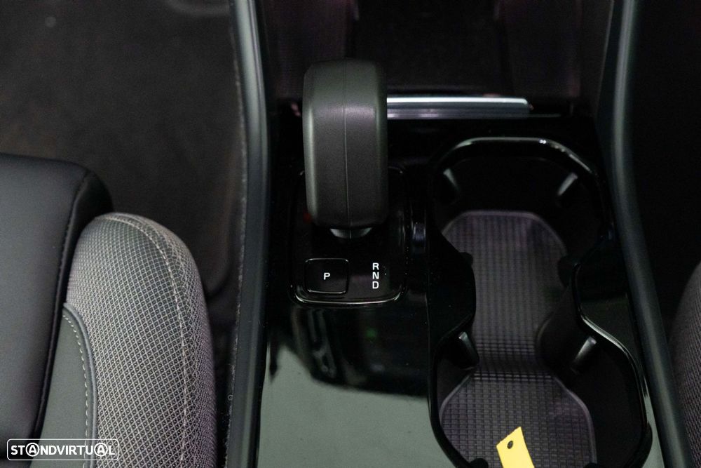 Volvo C40 Recharge Plus - 26