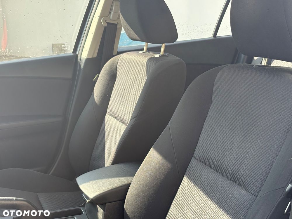 Mazda 3 1.6 Sport Active Plus - 17