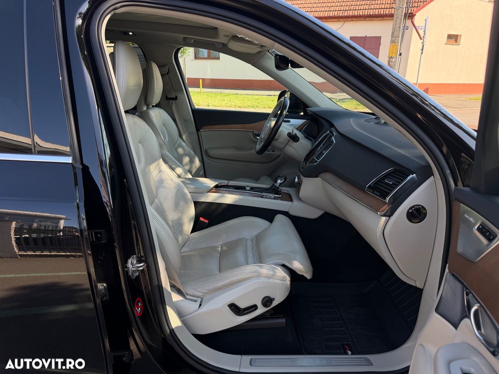 Volvo XC 90 T5 AWD Geartronic Inscription - 17