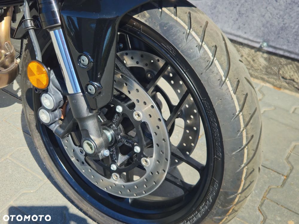 Yamaha Tracer - 27