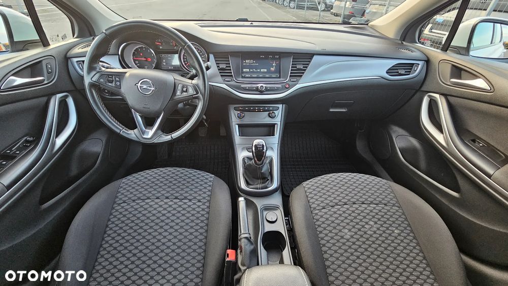 Opel Astra V 1.4 T Enjoy - 11