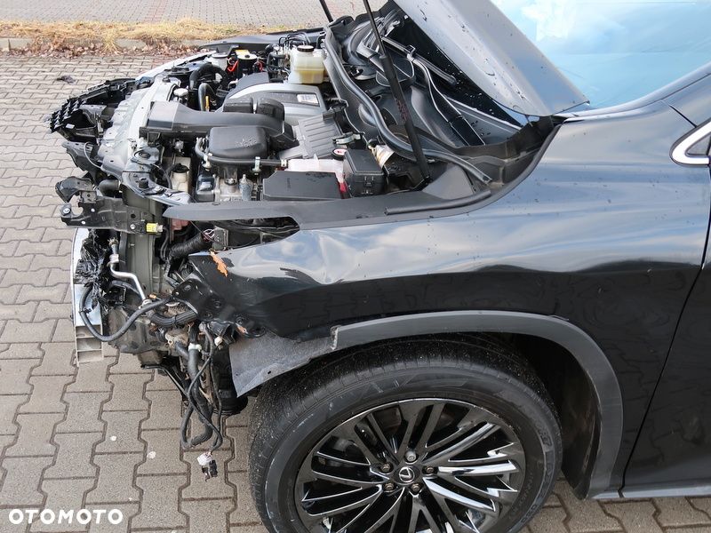 Lexus RX 450h F-Impression - 37