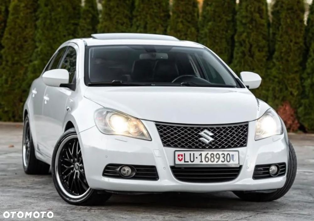Suzuki Kizashi - 3