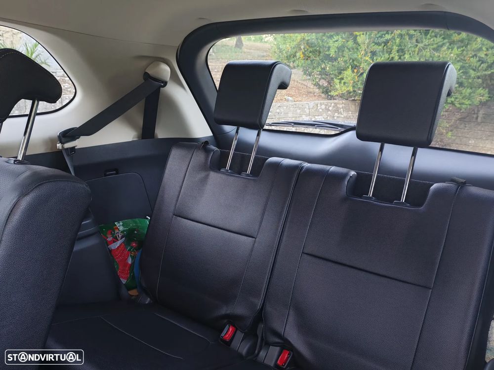 Mitsubishi Outlander 2.2 DI-D Instyle Navi - 20