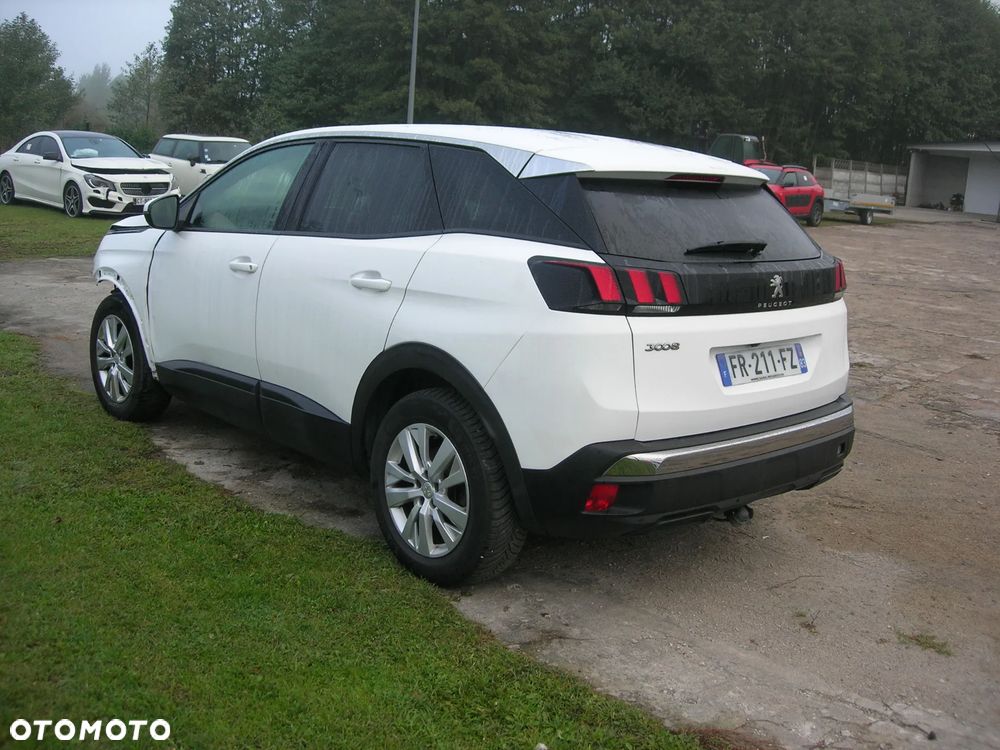 Peugeot 3008 BlueHDi 130 Stop & Start EAT8 Active