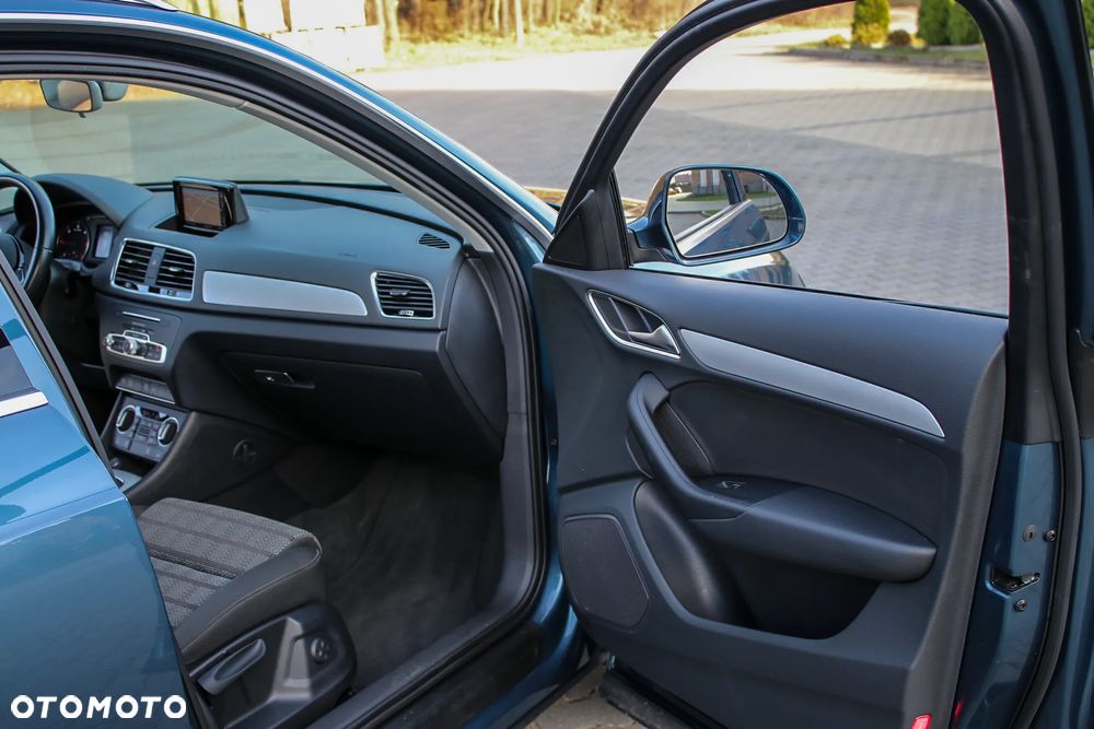 Audi Q3 2.0 TDI Sport - 17