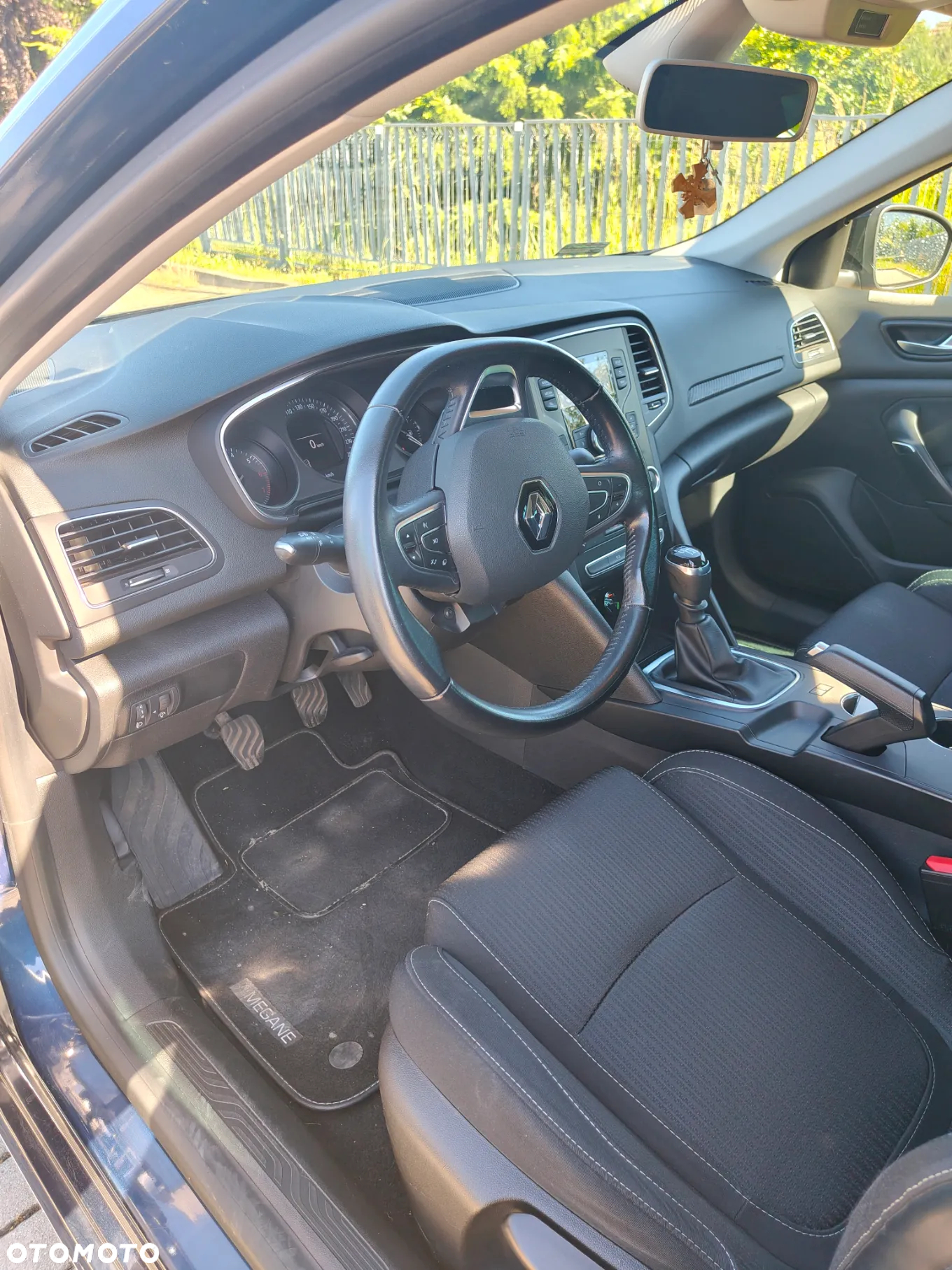 Renault Megane 1.2 Energy TCe Limited - 3