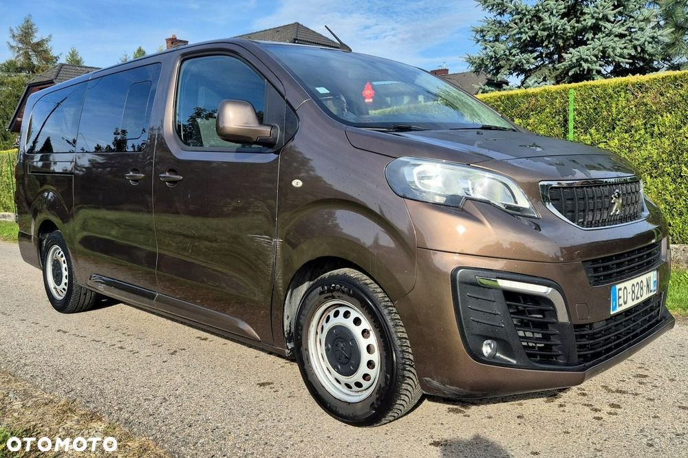 Peugeot Traveller