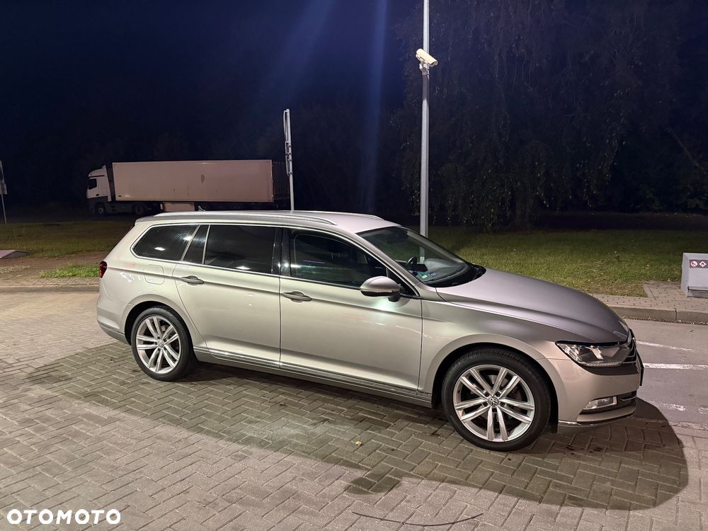 Volkswagen Passat Variant 2.0 TDI SCR (BlueMotion Technology) Highline - 3