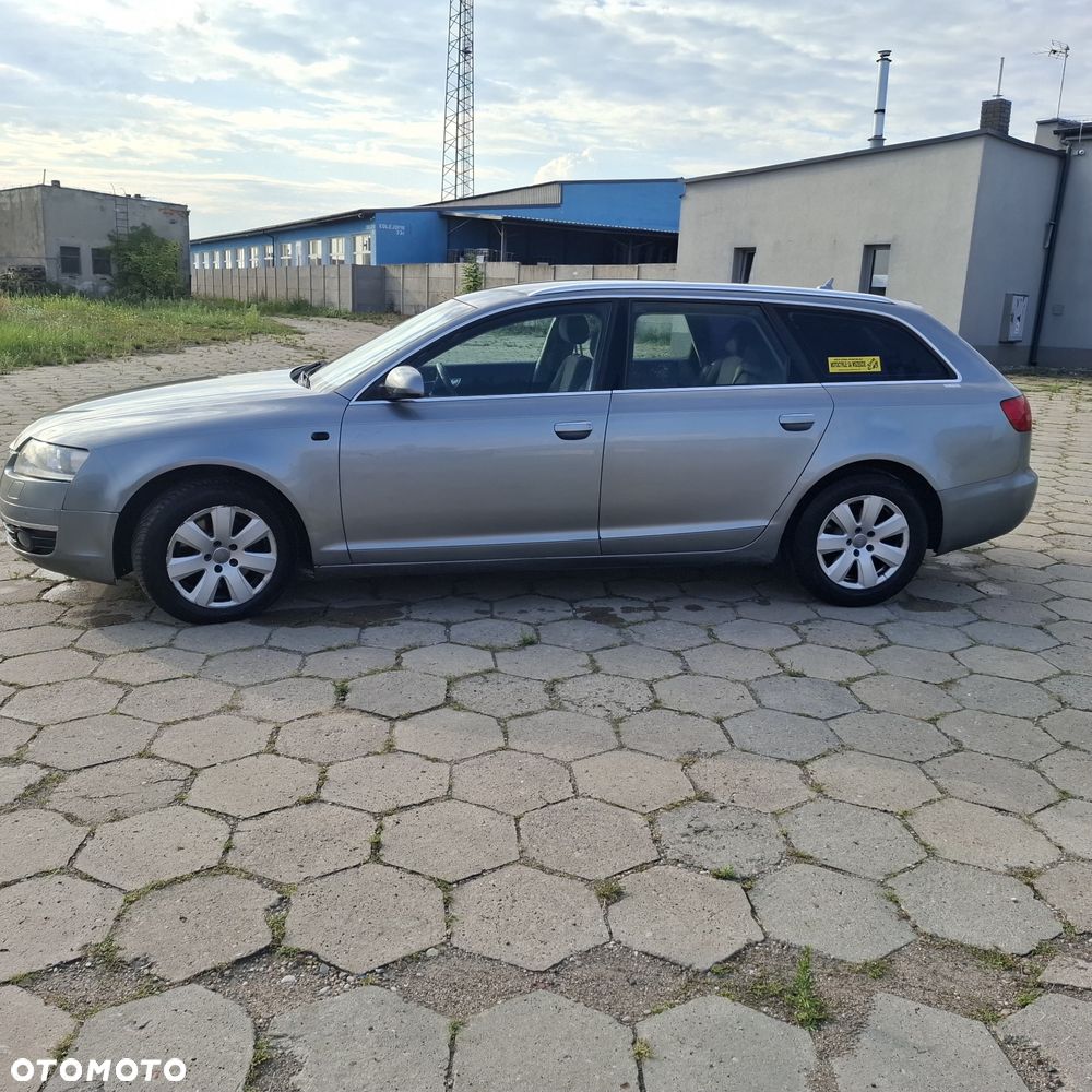 Audi A6 Avant - 1