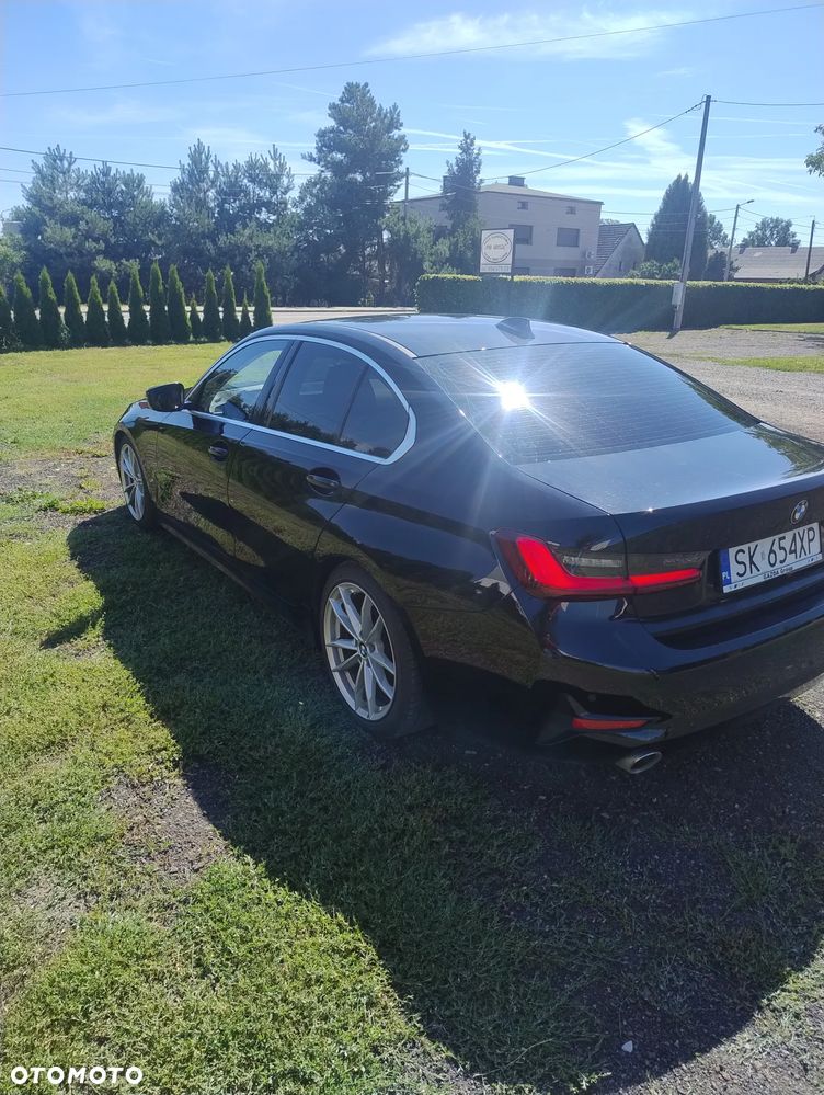 BMW Seria 3 318i - 2
