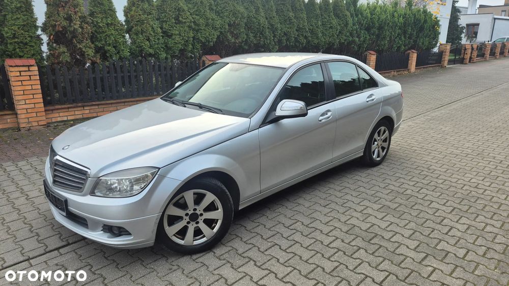 Mercedes-Benz Klasa C 220 CDI DPF Automatik - 1