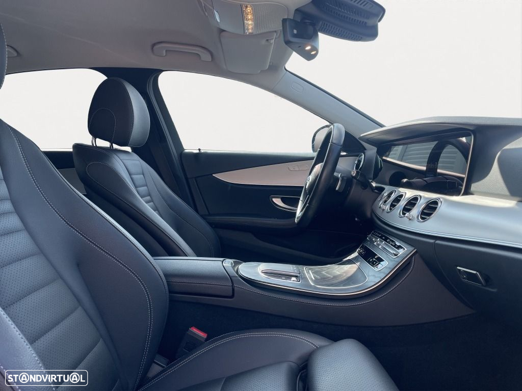 Mercedes-Benz E 220 d Avantgarde - 14