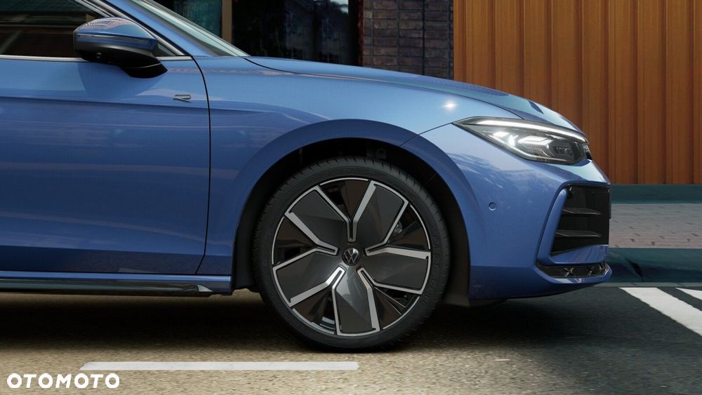 Volkswagen Passat - 8