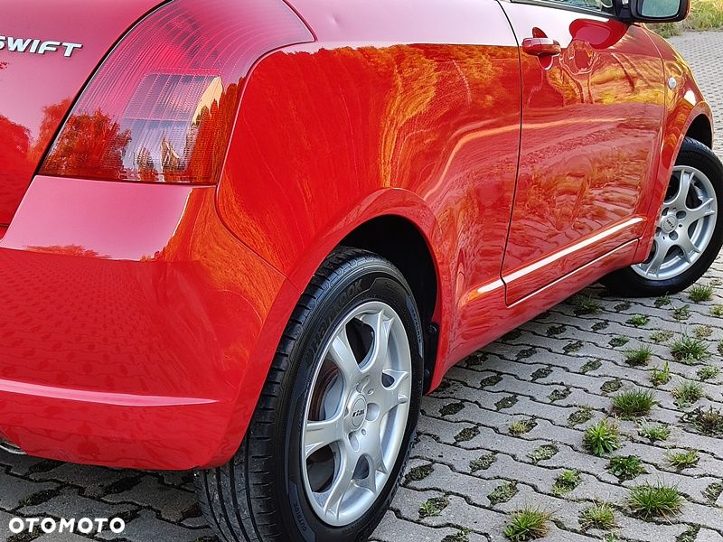 Suzuki Swift 1.3 Comfort - 32