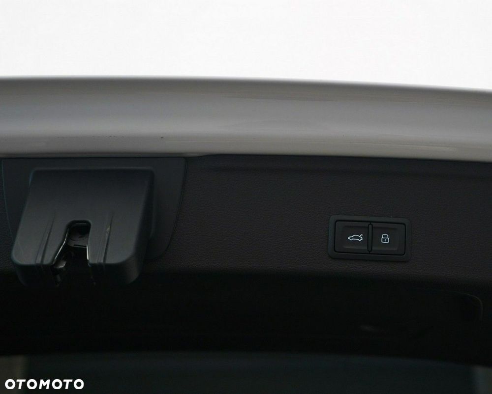 Audi A4 Allroad - 11