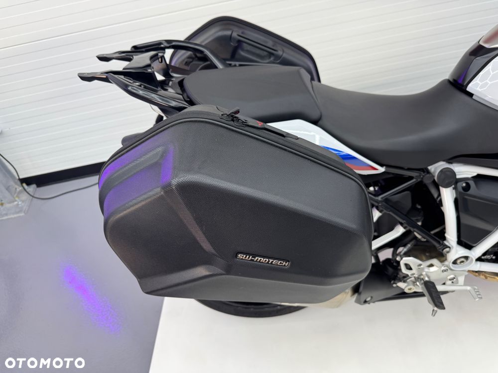 BMW R - 11