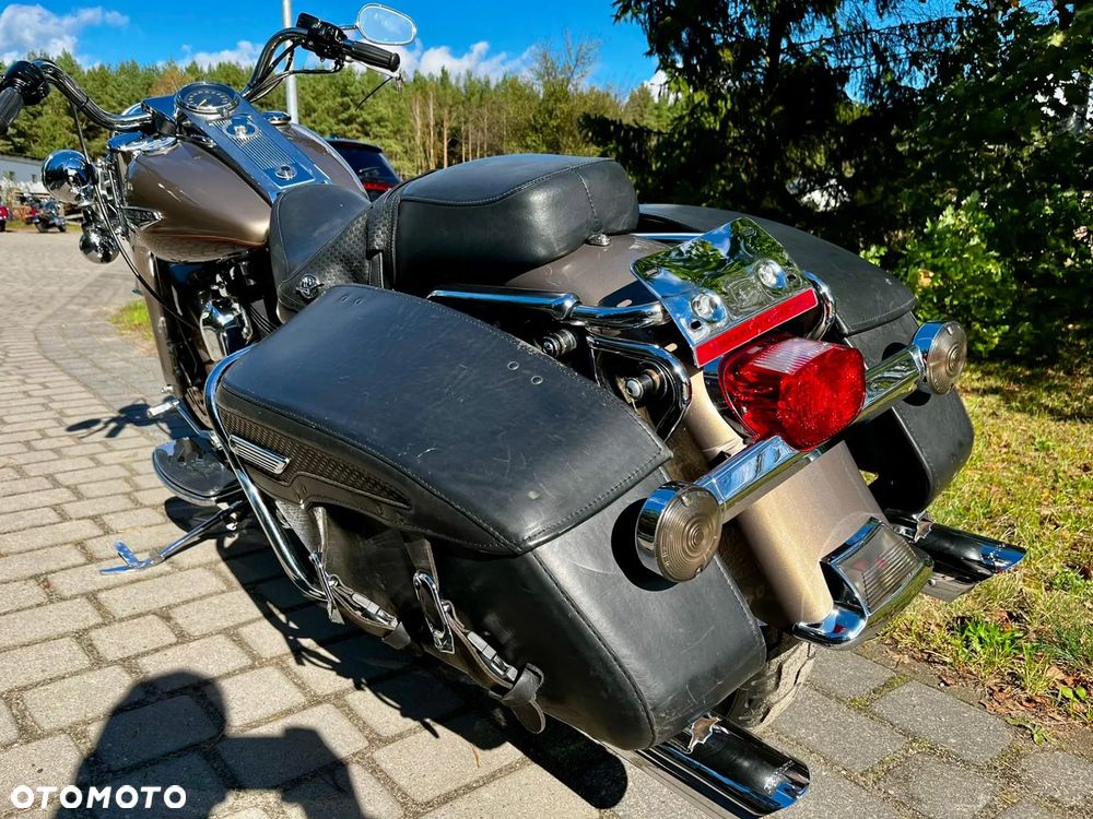 Harley-Davidson Touring Road King - 3