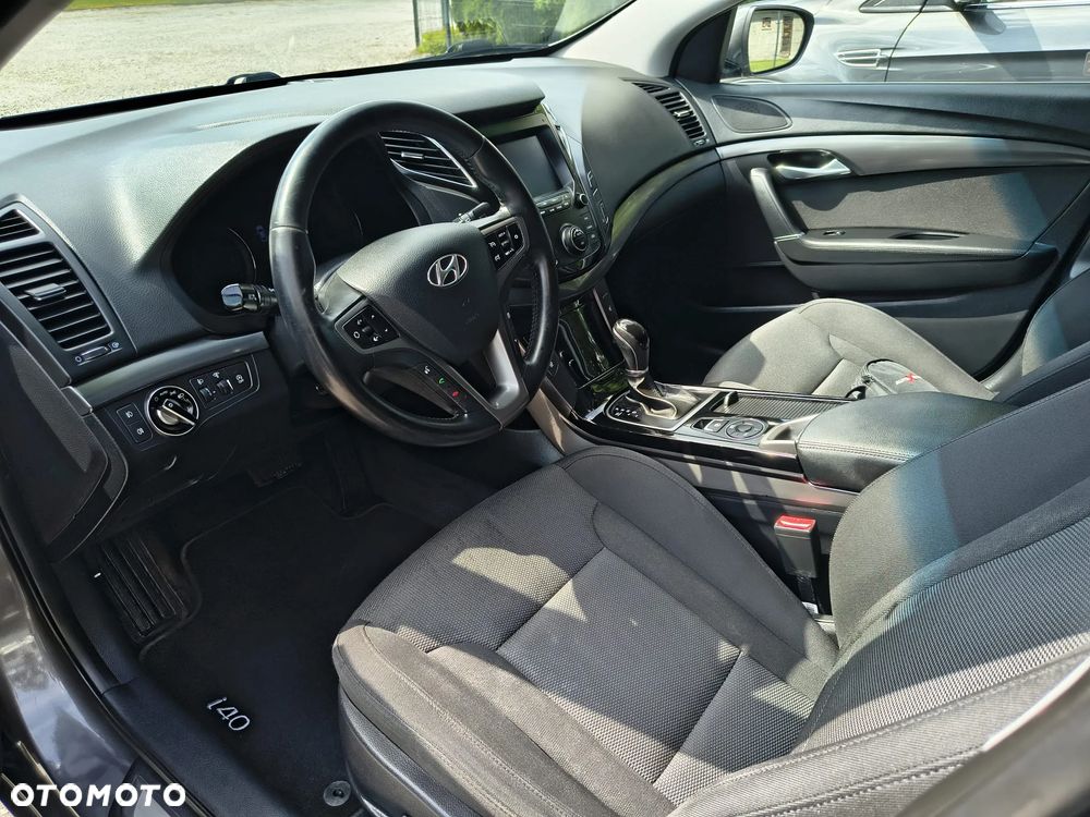 Hyundai i40 1.6 CRDi Comfort DCT - 12