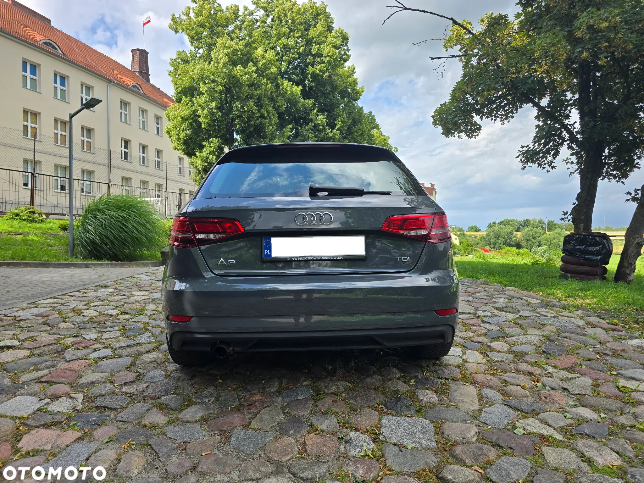 Audi A3 1.6 TDI Sportback S tronic design - 8