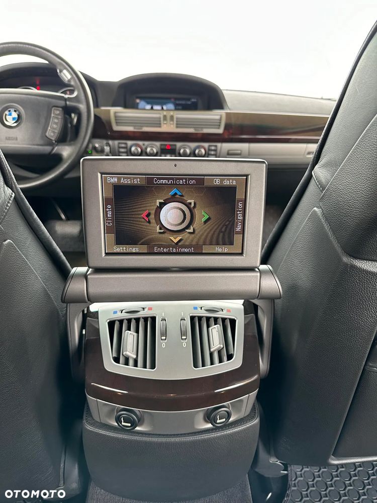 BMW Seria 7 760i L - 25