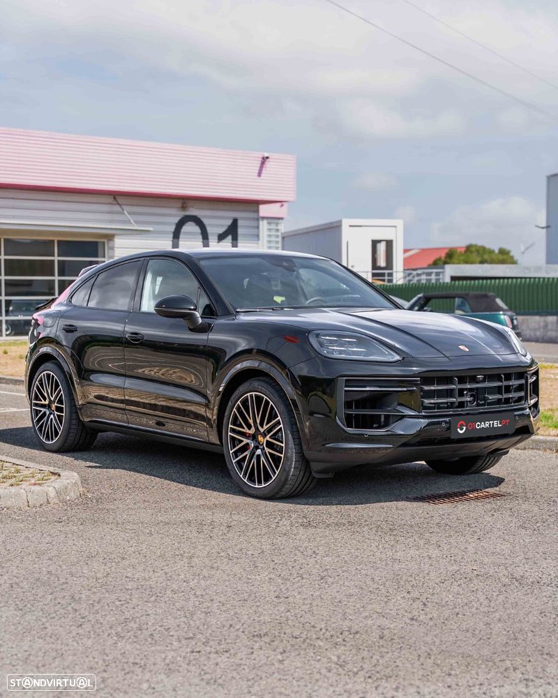 Porsche Cayenne Coupé S E-Hybrid - 2